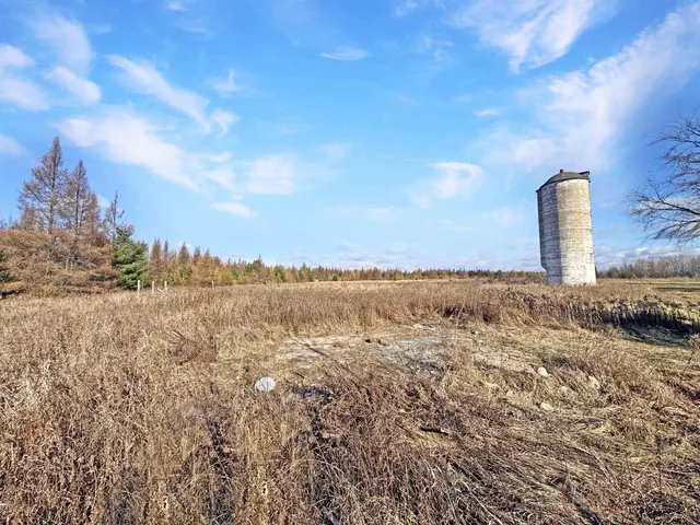 $348,900 | W4254 County Road G, Porterfield, WI 54159