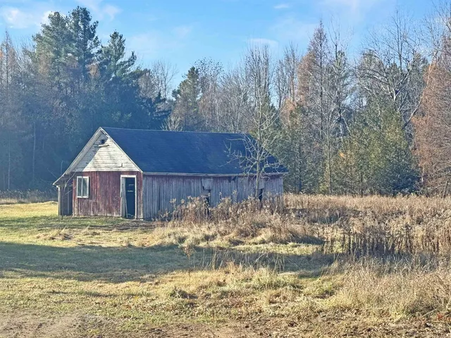 $348,900 | W4254 County Road G, Porterfield, WI 54159