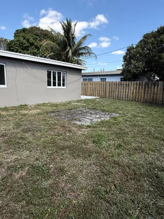 $3,800 | 6230 Northwest 18th Court, Sunrise, FL 33313
