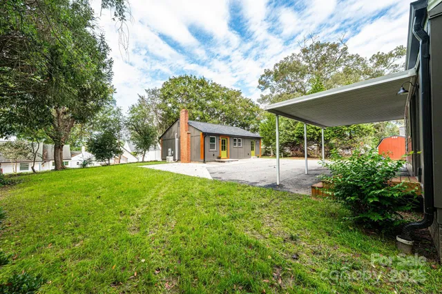 $499,000 | 526 Kentwood Street Southwest, Lenoir, NC 28645