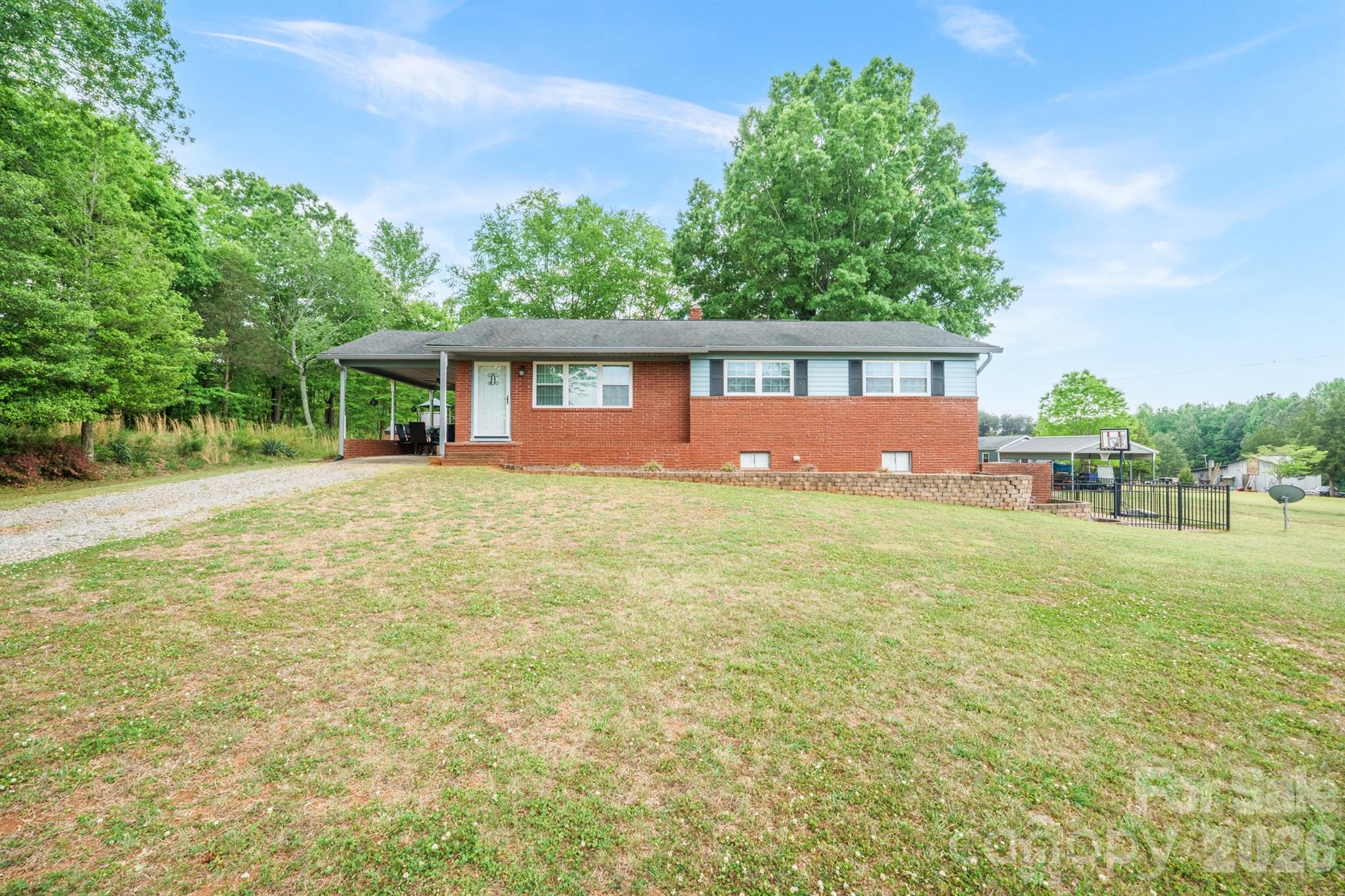 2359 Hendrix Road Maiden, NC 28650 - Photo 2 of 44
