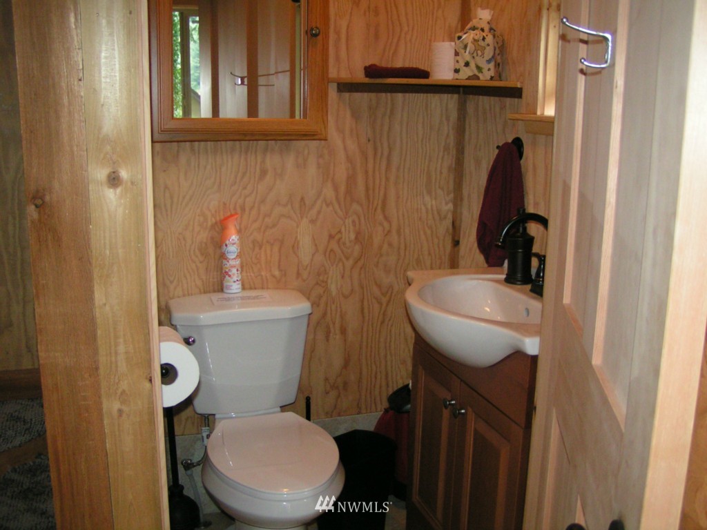 1296 South Shore Road Port Angeles, WA 98363 - Photo 13 of 15 Gallery Image 13