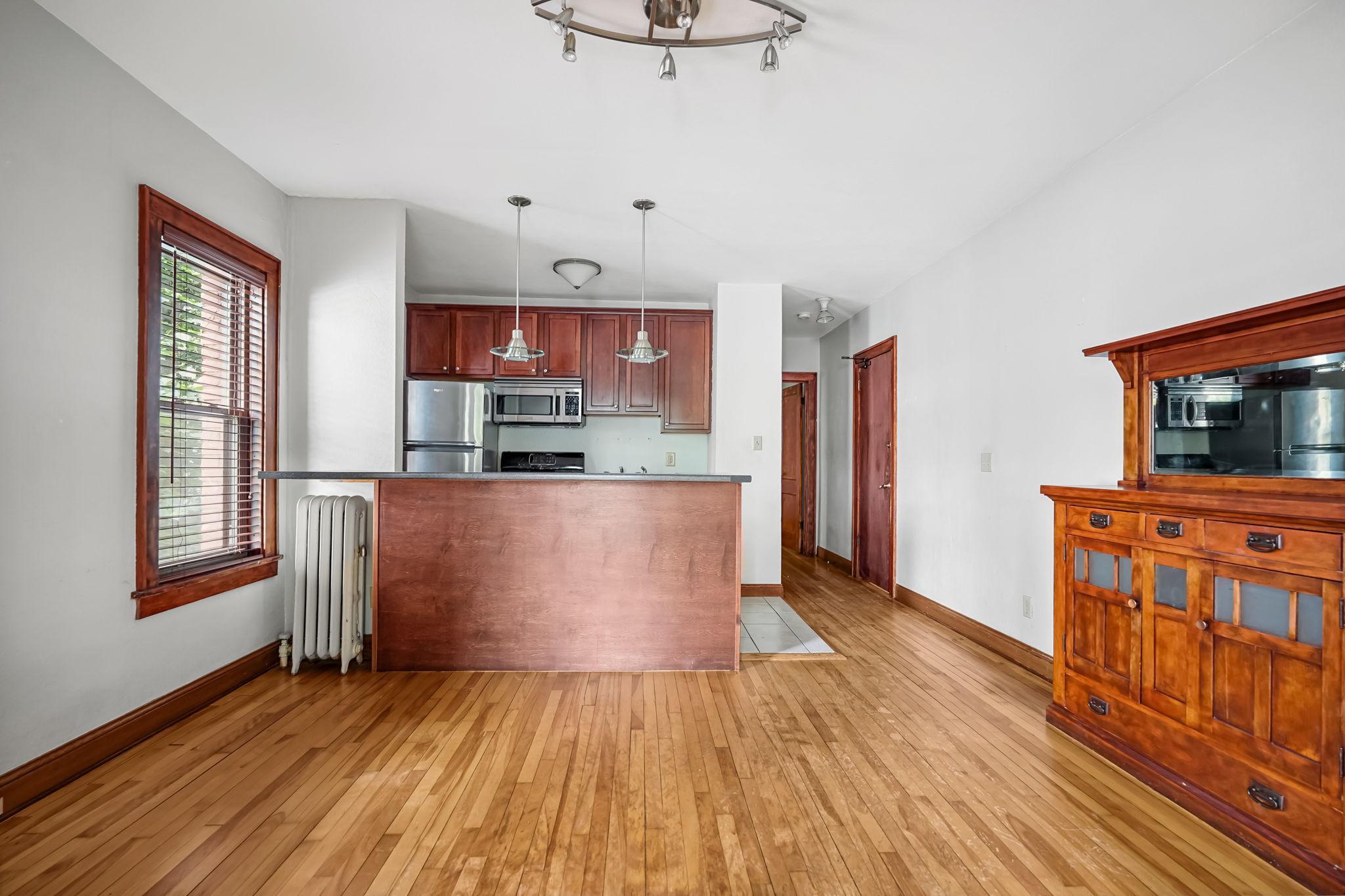 1812 Clinton Avenue, Unit 203 Minneapolis, MN 55404 - Photo 7 of 16