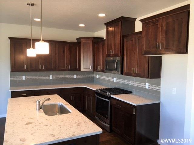5931 Northeast Trask Lane Albany, OR 97321 - Photo 4 of 17