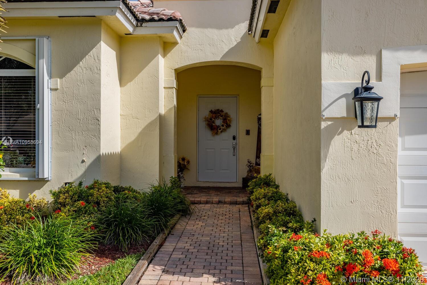 1873 Southeast 20th Road Homestead, FL 33035 - Photo 5 of 39