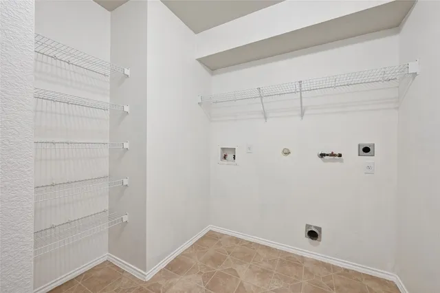 a view of an outdoor space