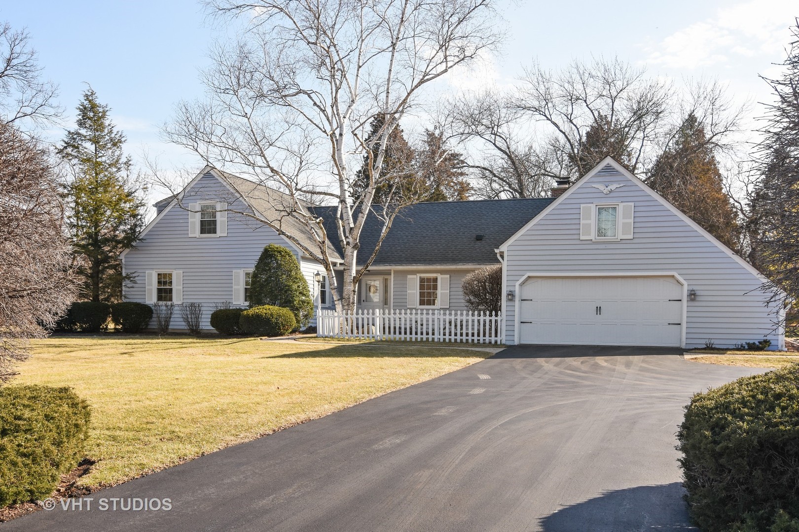 1660 West Beaver Pond Road Inverness, IL 60067 - Photo 1 of 30