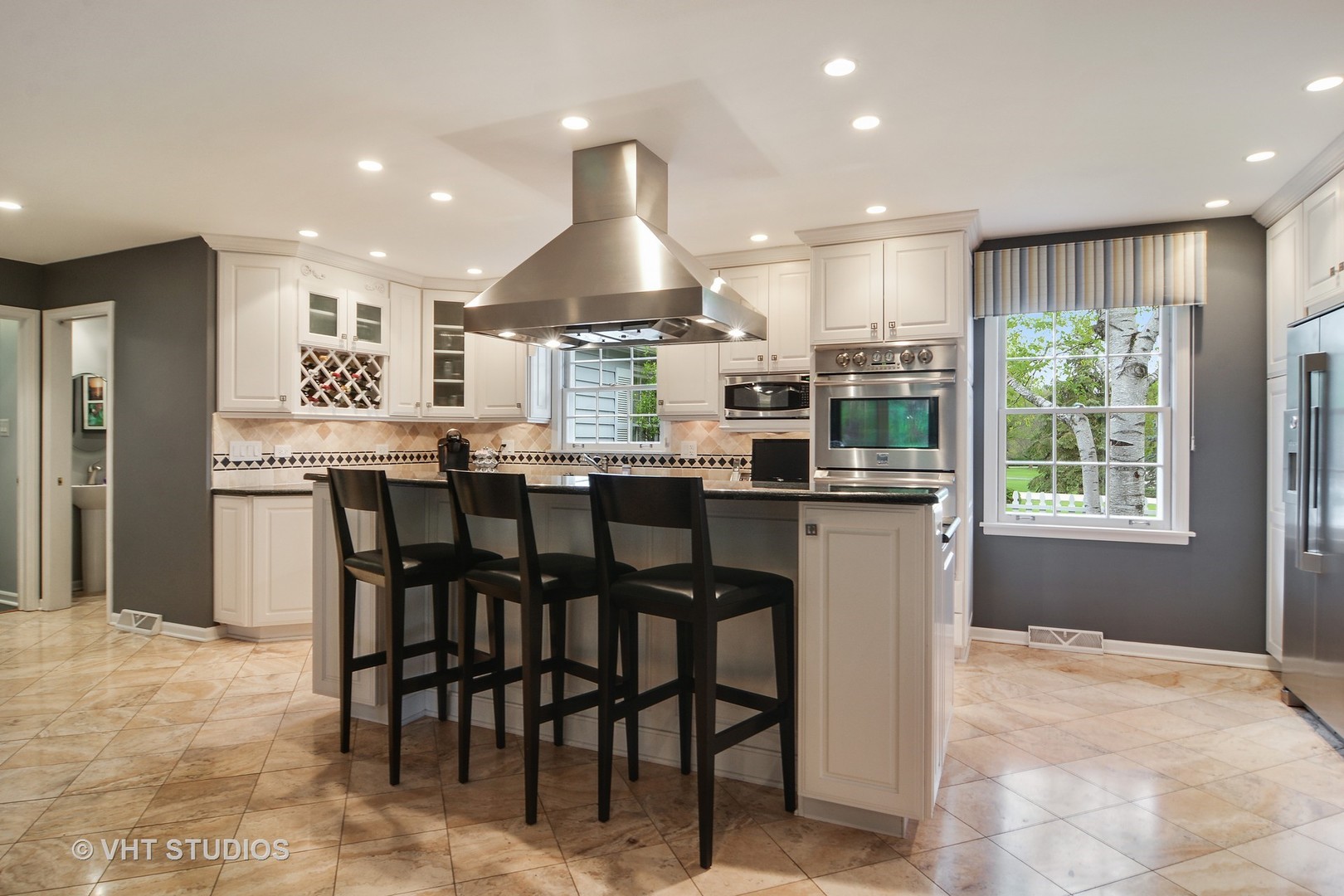1660 West Beaver Pond Road Inverness, IL 60067 - Photo 4 of 30