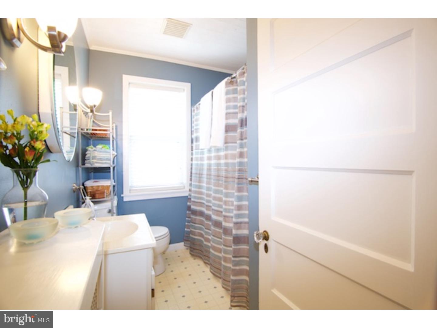 43 Waverly Road Havertown, PA 19083 - Photo 14 of 24 Bathroom