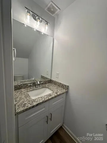 $1,800 | 2004 Stoney Point Lane, Unit 91, Charlotte, NC 28210