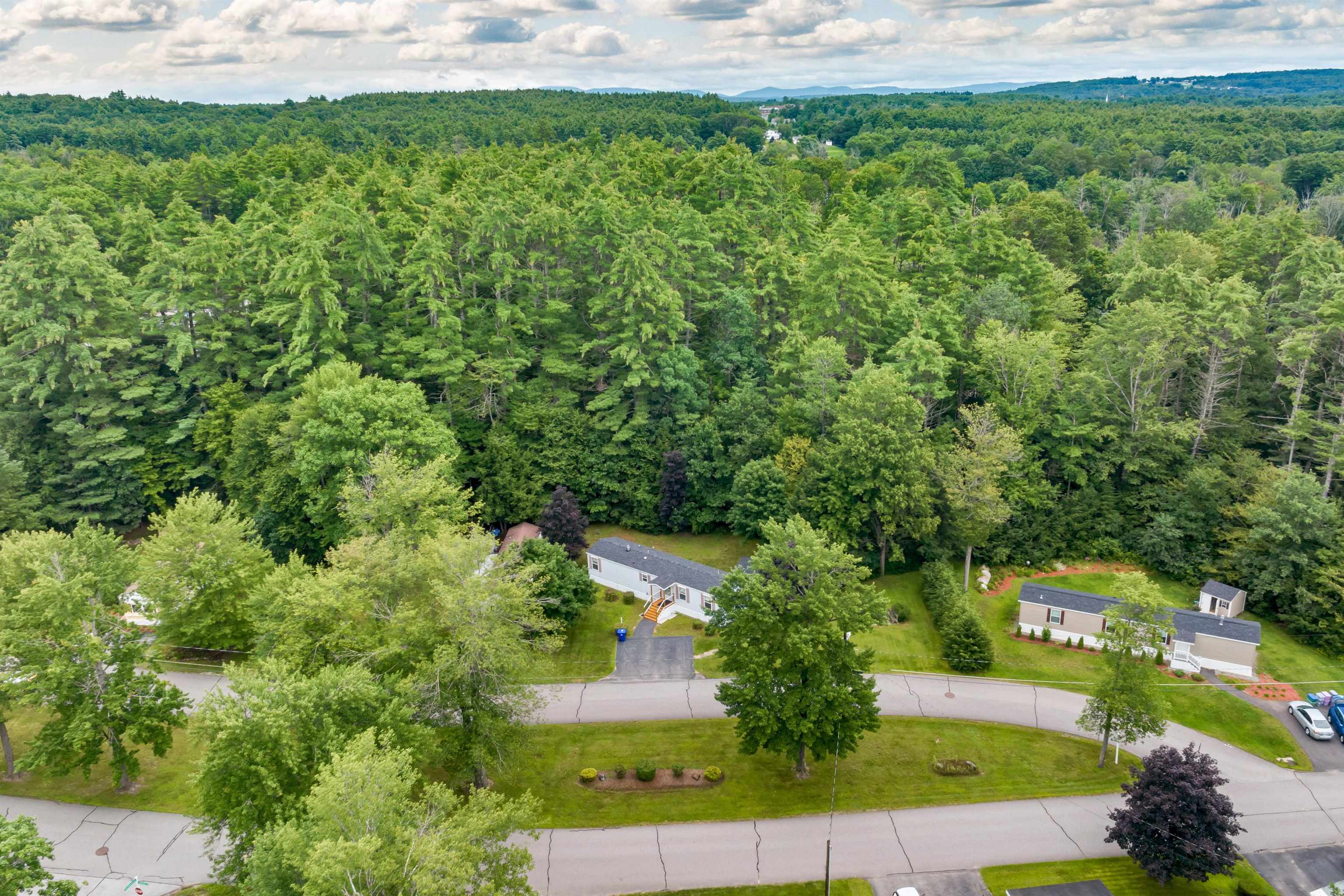 6 Hemlock Road Tilton, NH 03276 - Photo 25 of 35