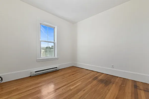 $3,220 | 50 Mt Vernon Street, Unit 3, Boston, MA 02125