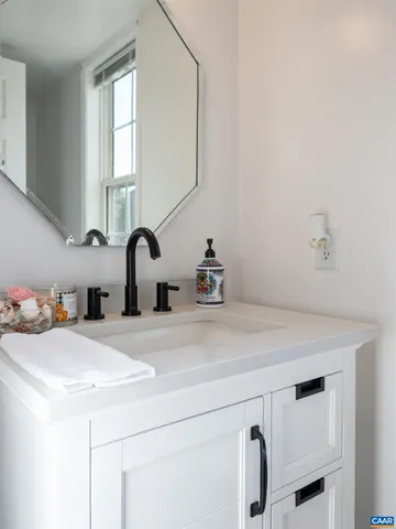 a close view of sink and tap