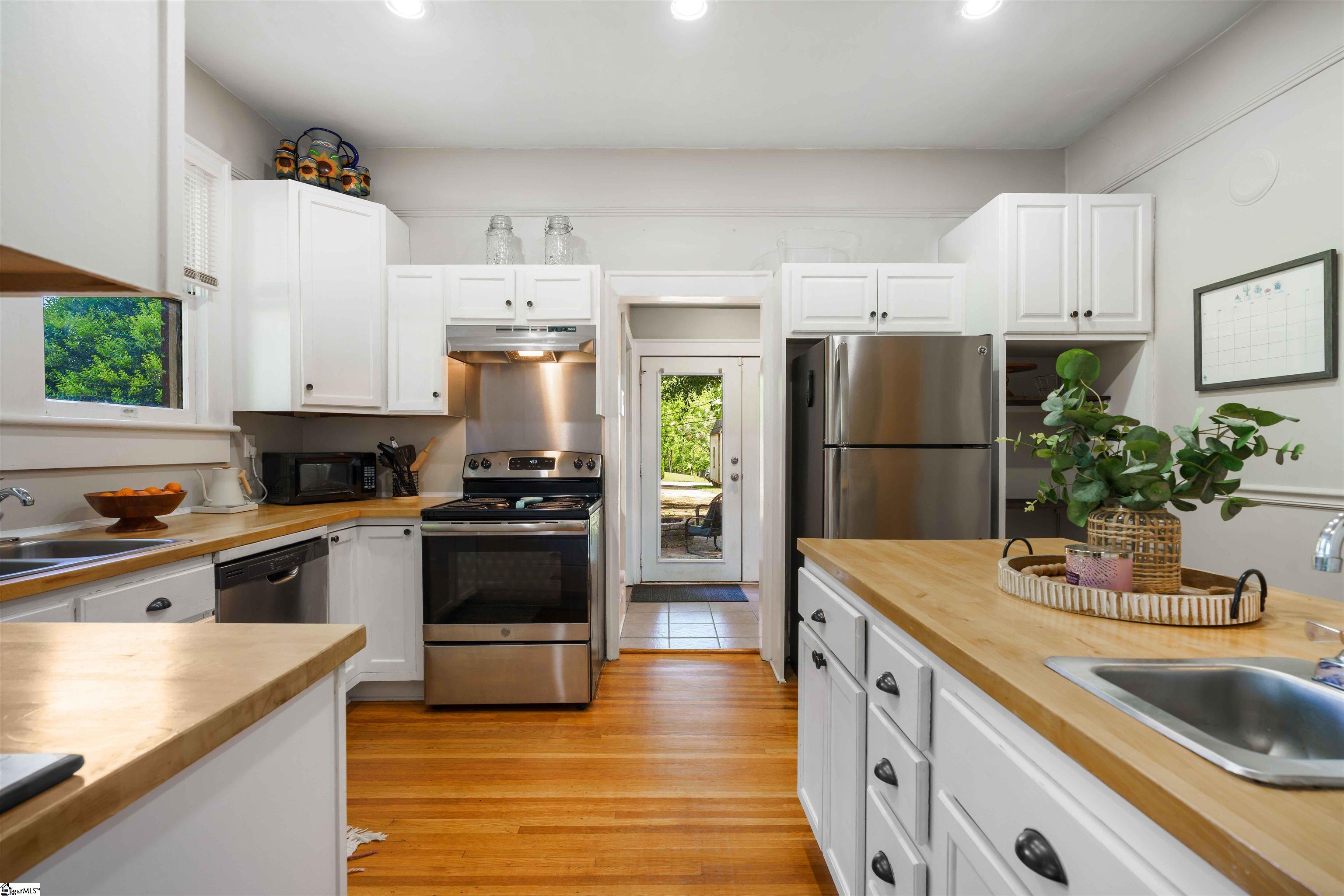123 West Main Street Duncan, SC 29334 - Photo 14 of 50