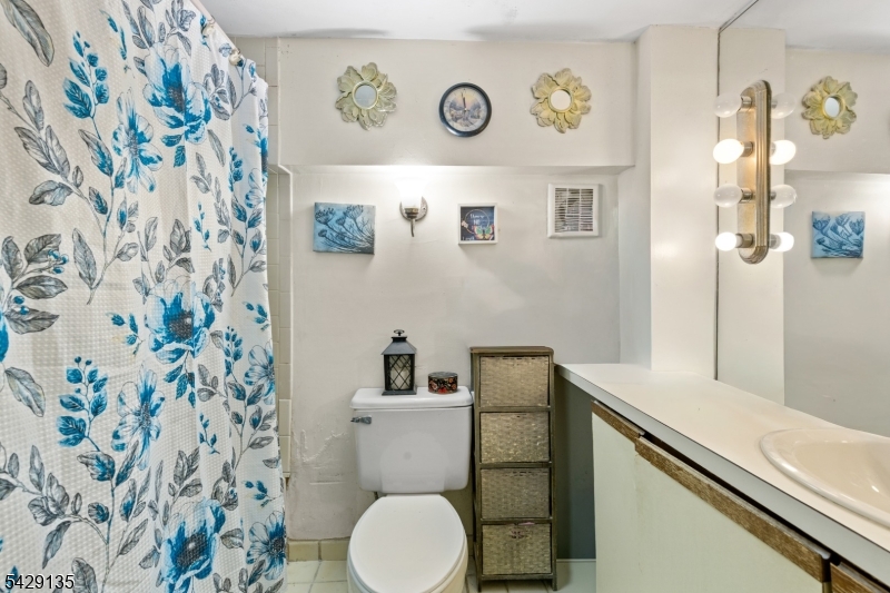 40 Fayette Street, Unit 26 Perth Amboy, NJ 08861 - Photo 15 of 20