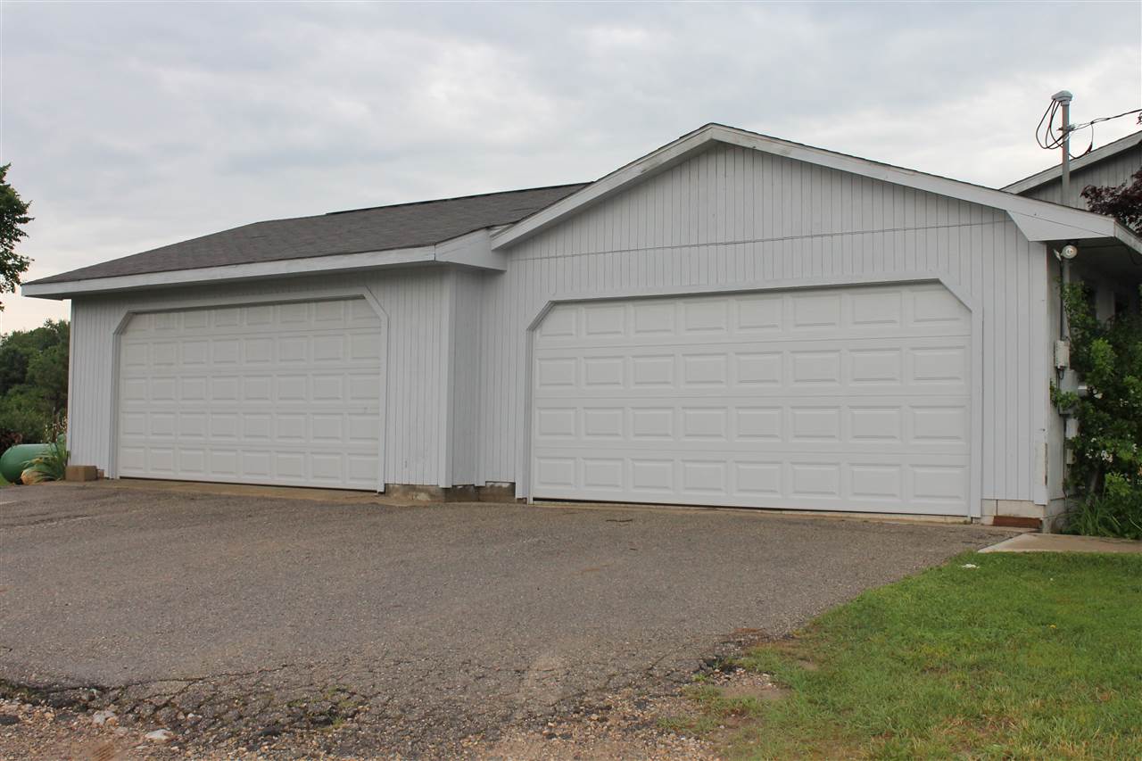 3771 Blue Water Road Traverse City, MI 49686 - Photo 7 of 36 1834462-6.JPG