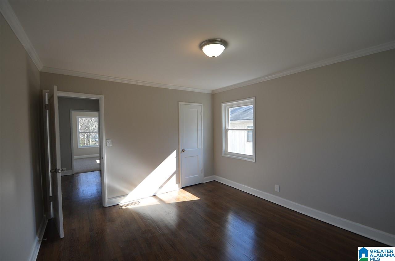 8169 Rugby Avenue Birmingham, AL 35206 - Photo 5 of 23