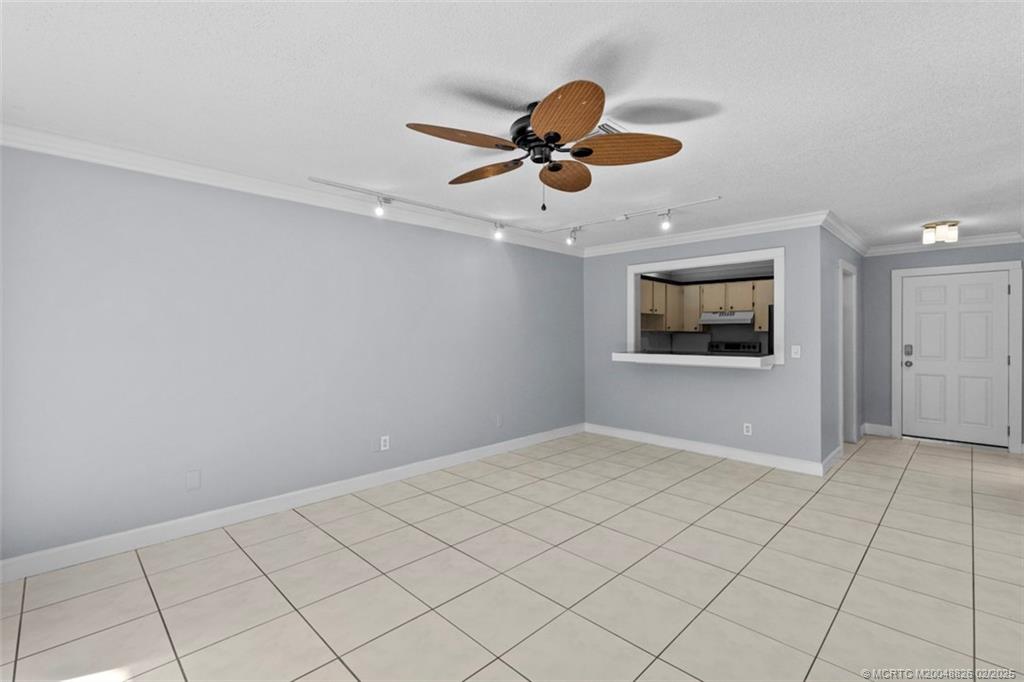 800 Northwest Fork Road, Unit 32 Stuart, FL 34994 - Photo 9 of 33 Gallery Image 9