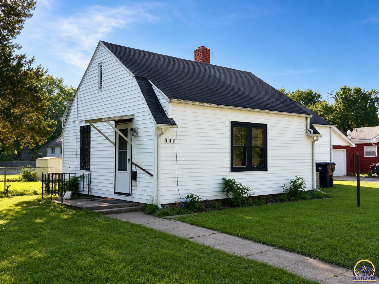 941 Southwest Webster Avenue Topeka, KS 66606 - Photo 1 of 14