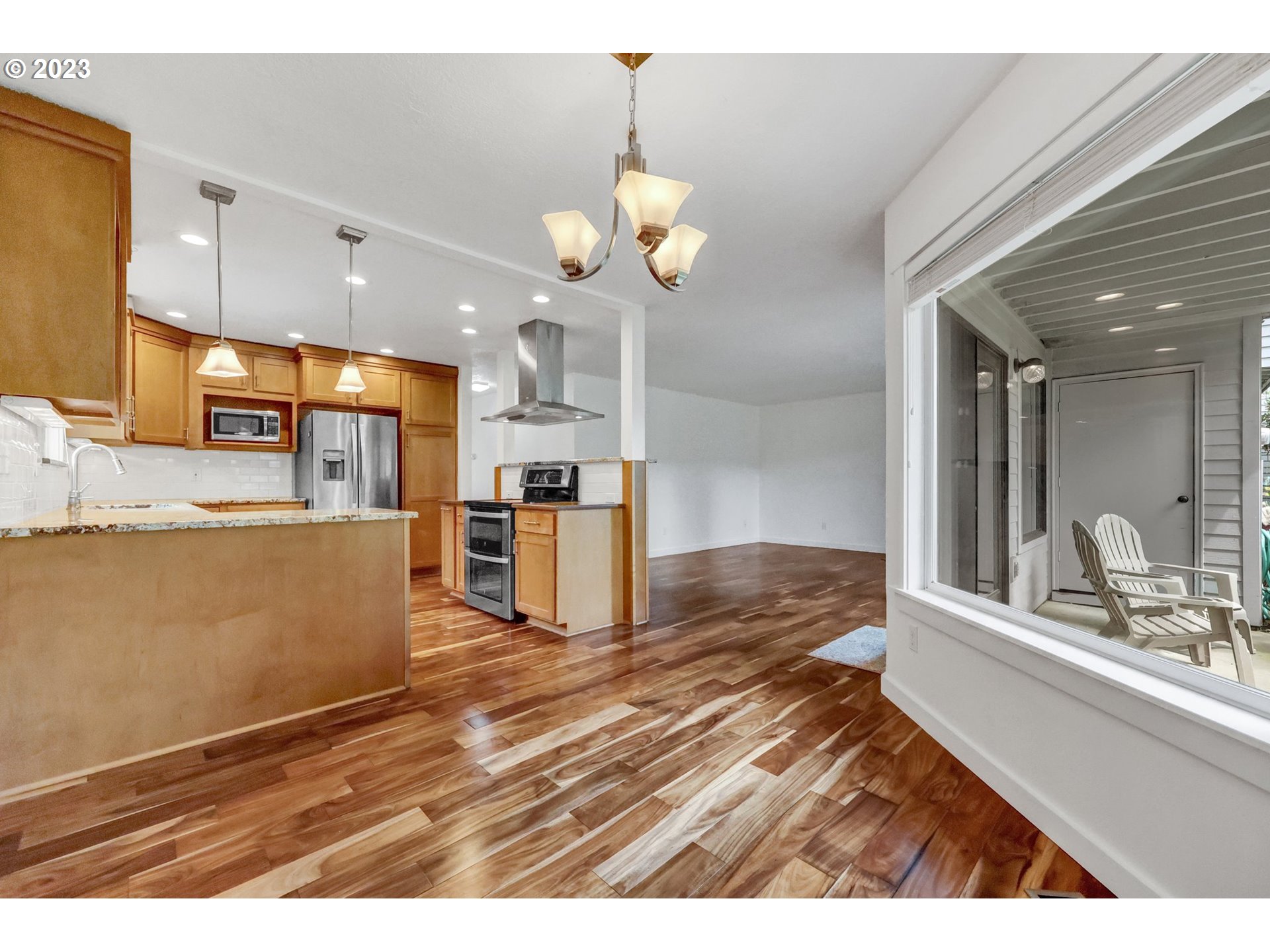 14575 Southwest Walker Road, Unit B7 Beaverton, OR 97006 - Photo 12 of 28 Gallery Image 12