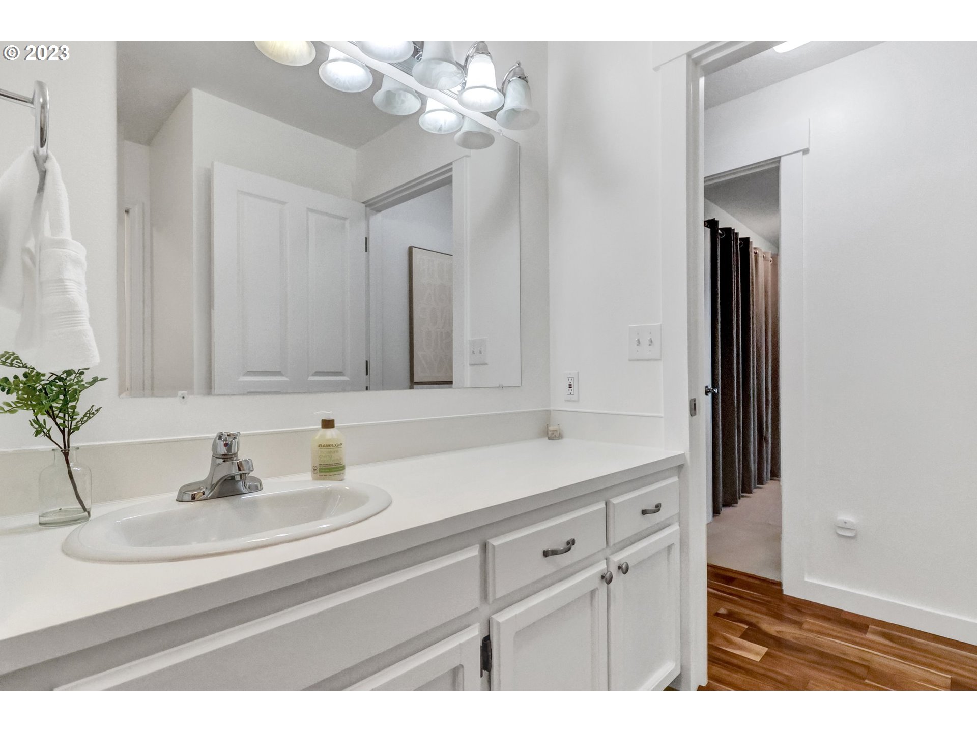 14575 Southwest Walker Road, Unit B7 Beaverton, OR 97006 - Photo 23 of 28 Gallery Image 23