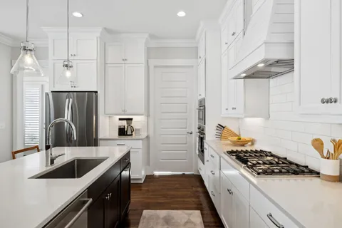 $1,195,000 | Undisclosed Address, Franklin, TN 37064