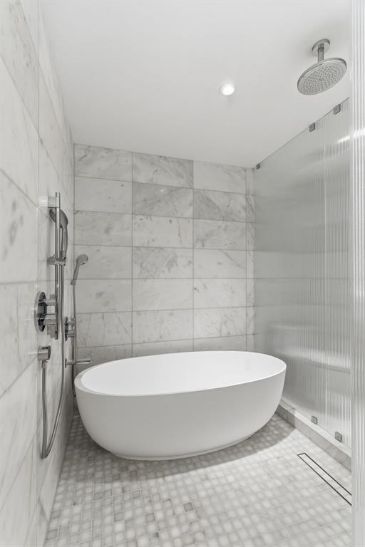 500 Alton Road, Unit 3903 04 Miami Beach, FL 33139 - Photo 22 of 72