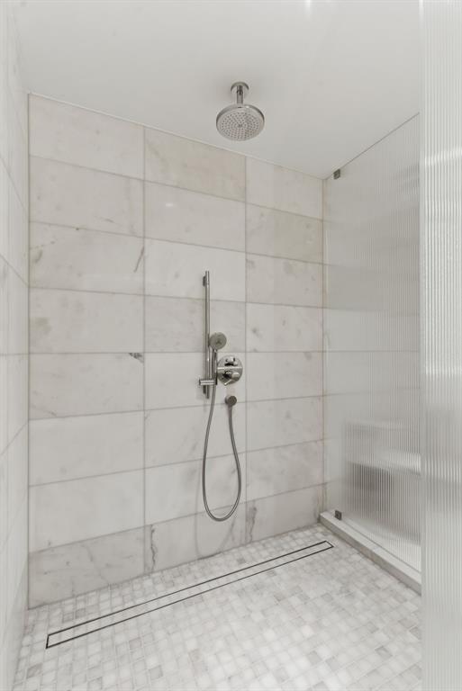 500 Alton Road, Unit 3903 04 Miami Beach, FL 33139 - Photo 23 of 72