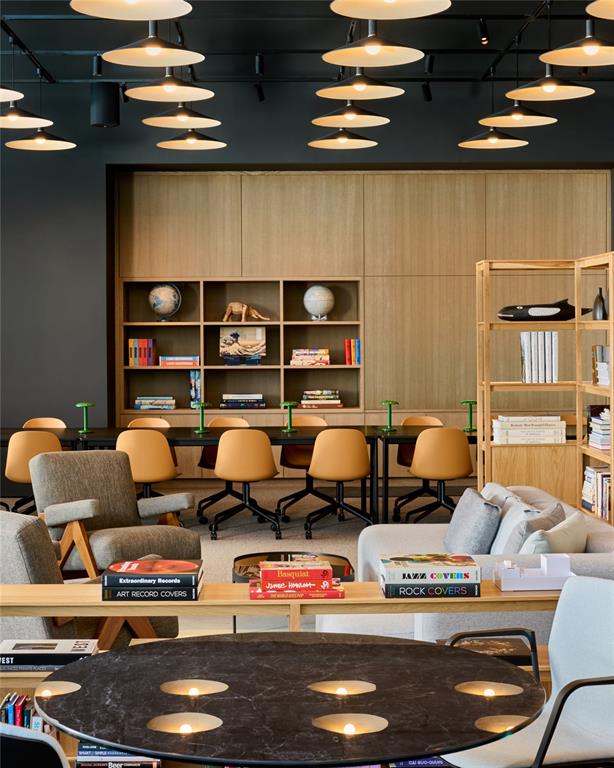 500 Alton Road, Unit 3903 04 Miami Beach, FL 33139 - Photo 60 of 72 Co-working space