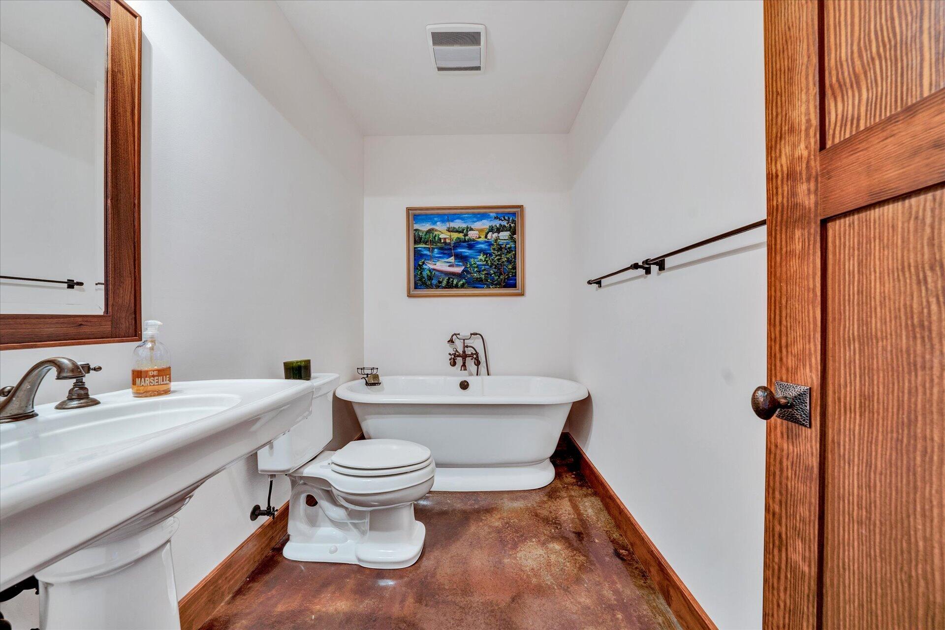 574 Menefee Road Ferrum, VA 24088 - Photo 64 of 105 064-DSC00160
