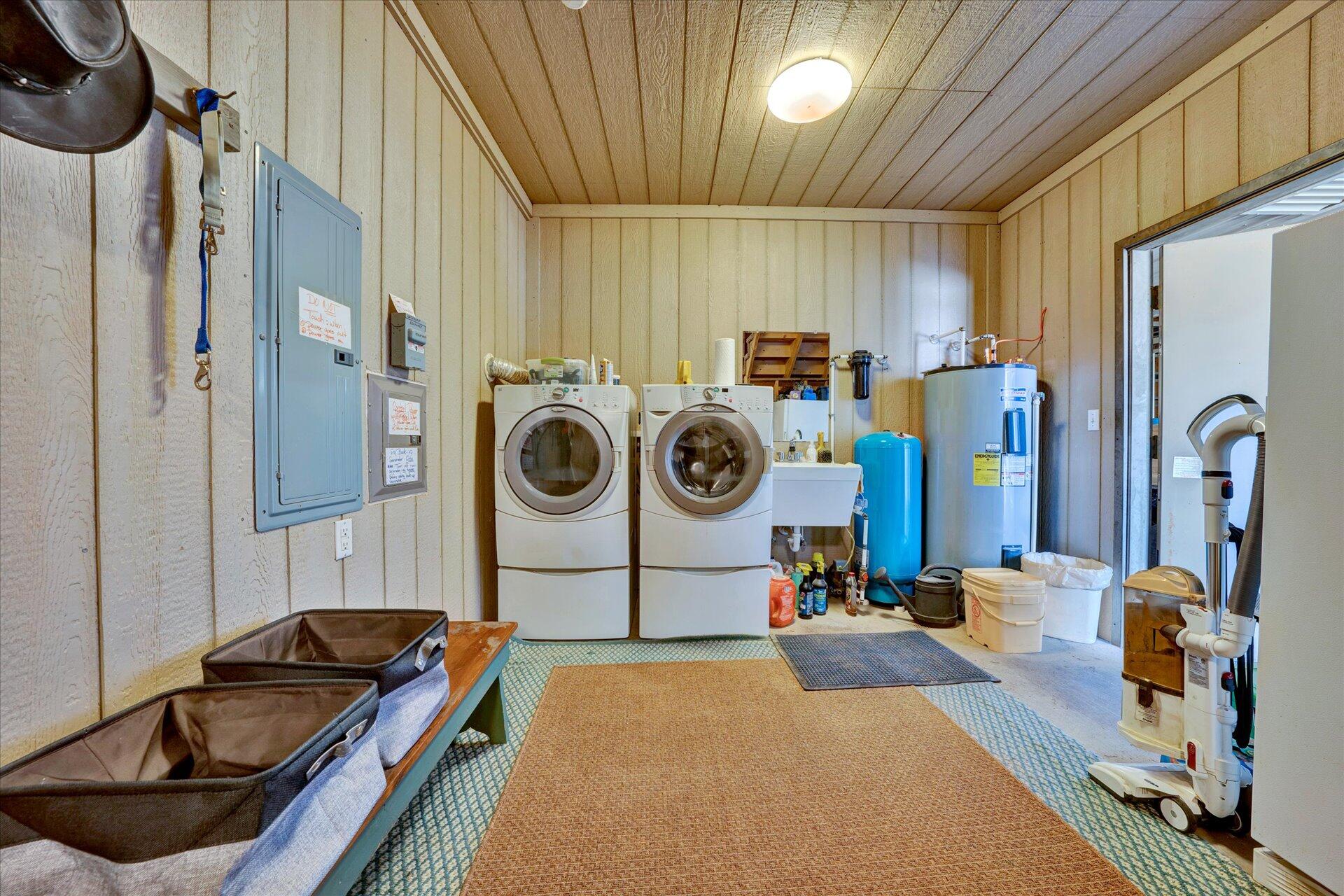 574 Menefee Road Ferrum, VA 24088 - Photo 75 of 105 076-DSC00226