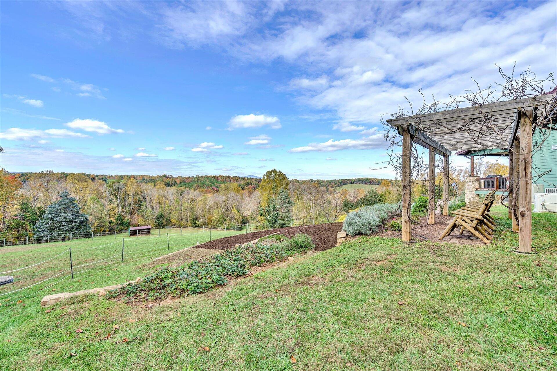 574 Menefee Road Ferrum, VA 24088 - Photo 85 of 105 086-110420210016