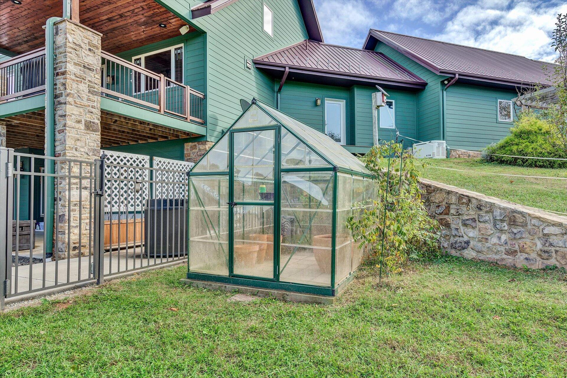 574 Menefee Road Ferrum, VA 24088 - Photo 87 of 105 088-110420210018