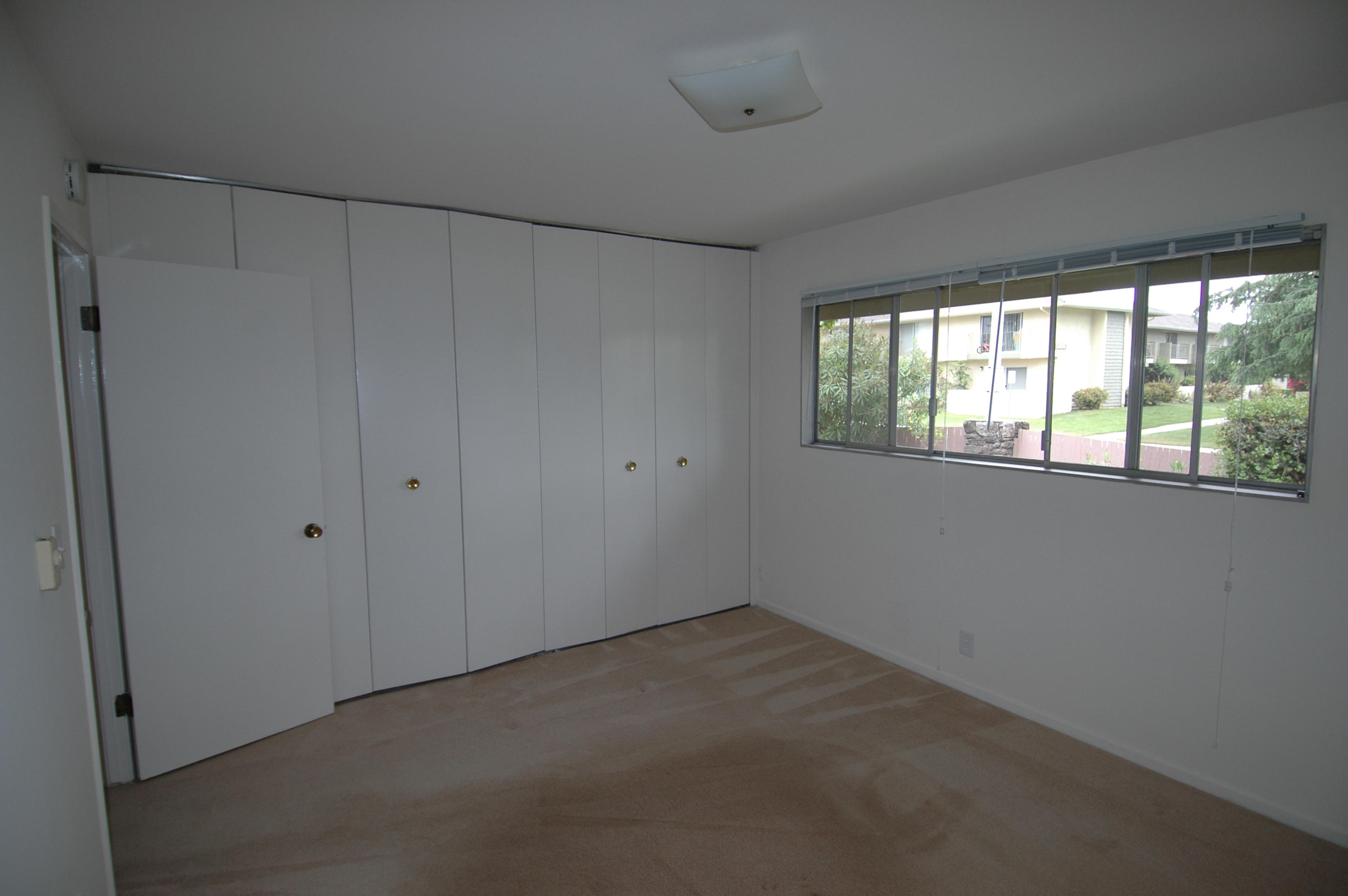 5800 Encina Road, Unit 2 Goleta, CA 93117 - Photo 7 of 8 Master Bedroom
