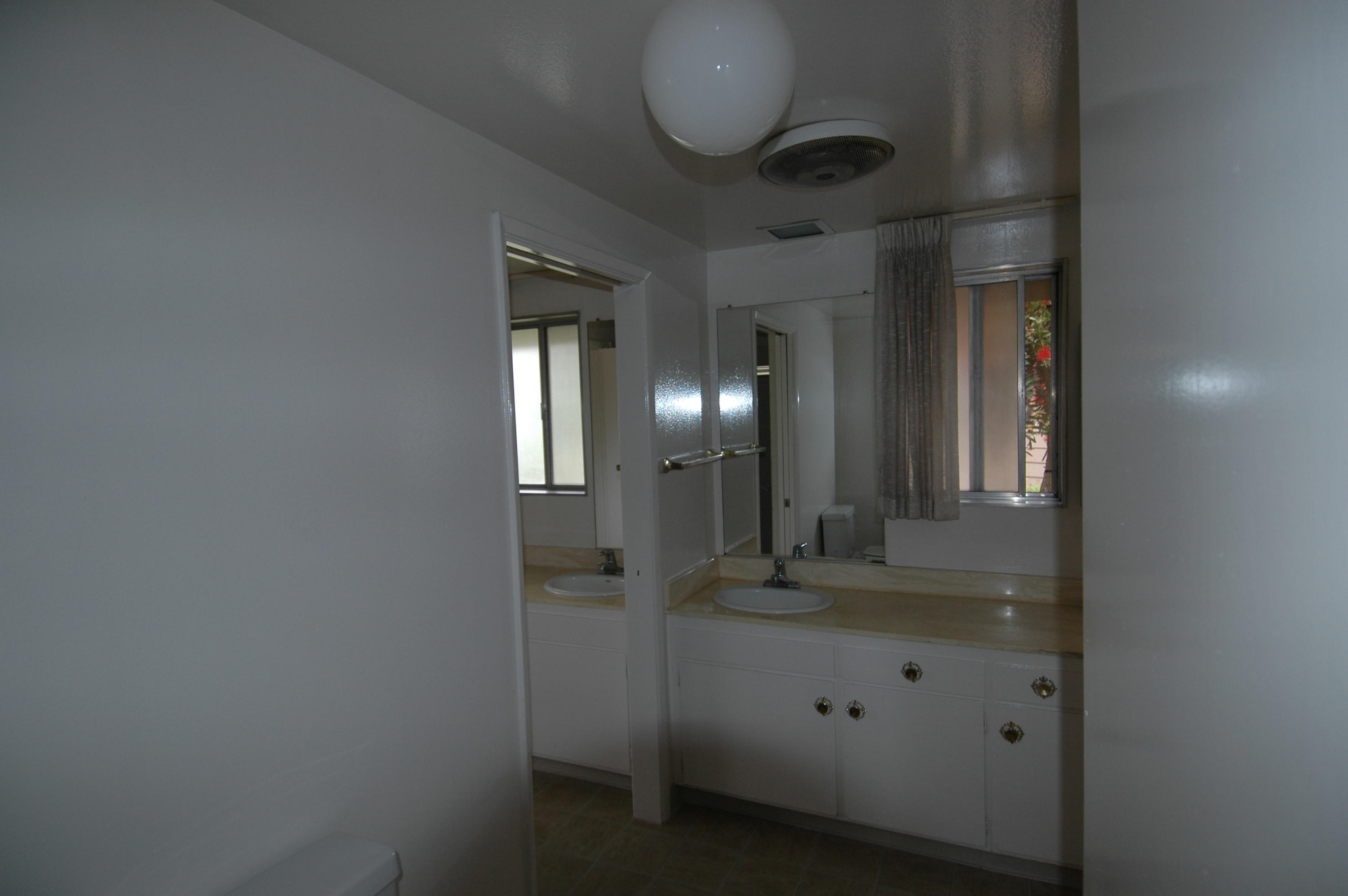 5800 Encina Road, Unit 2 Goleta, CA 93117 - Photo 8 of 8 Bath