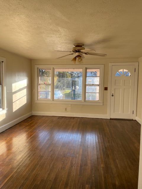1333 Columbia Road Bristol, TN 37620 - Photo 5 of 9 IMG_6717