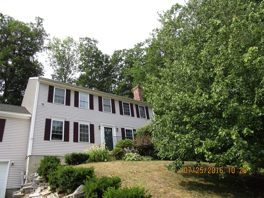 29 Sylvan Road Gardner, MA 01440 - Photo 3 of 6 Gallery Image 3