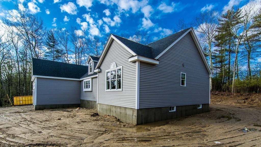95 Martin Road Douglas, MA 01516 - Photo 11 of 14 Gallery Image 11