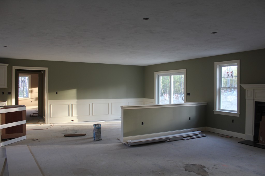 95 Martin Road Douglas, MA 01516 - Photo 5 of 14 Gallery Image 5