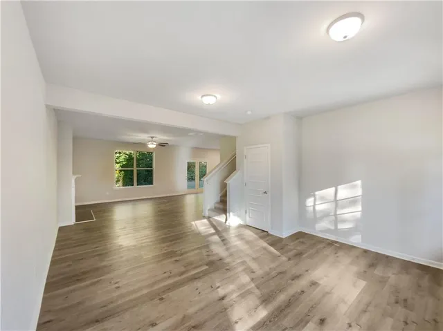 $300,000 | 101 Lexington Pl Drive, Griffin, GA 30223