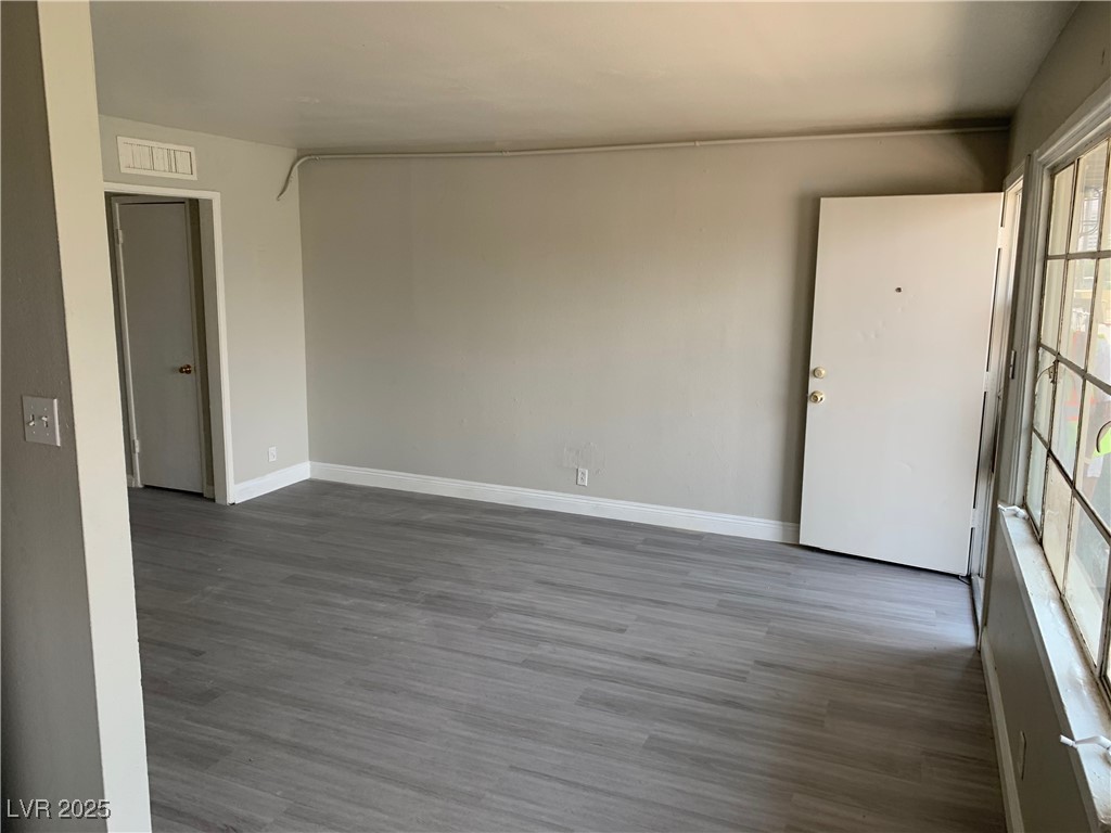 230 West Boston Avenue, Unit 7 Las Vegas, NV 89102 - Photo 4 of 7