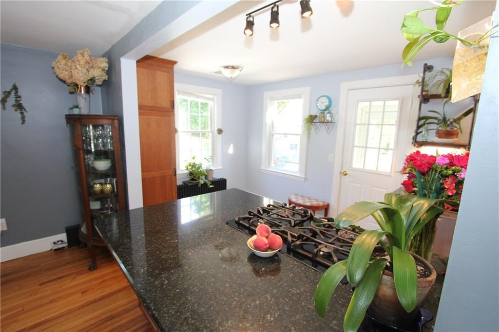 19 Woodmere Road Portland, ME 04103 - Photo 4 of 21 Photo