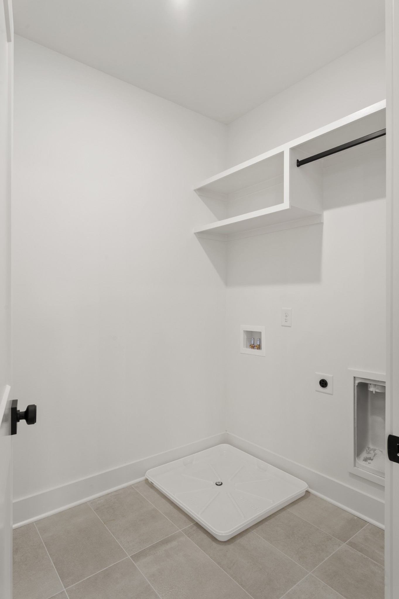 245 Nesbitt Lane Madison, TN 37115 - Photo 8 of 21 a view of an empty room