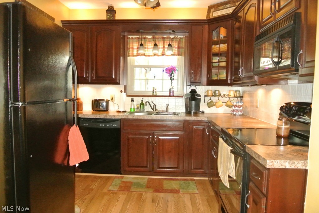 3706 Kent Road Stow, OH 44224 - Photo 7 of 25 Kitchen