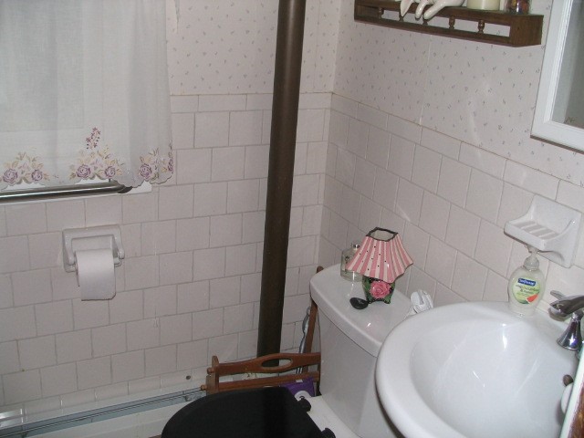 744 High Street Cumberland, RI 02864 - Photo 18 of 38 Gallery Image 18
