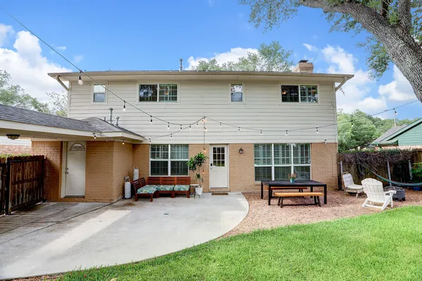 $2,900 | 12523 Briar Forest Drive, Houston, TX 77077