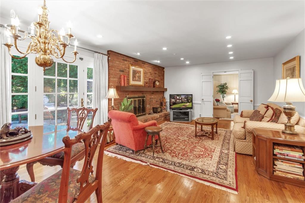 989 Osage Road Pittsburgh, PA 15243 - Photo 8 of 25 Gallery Image 8