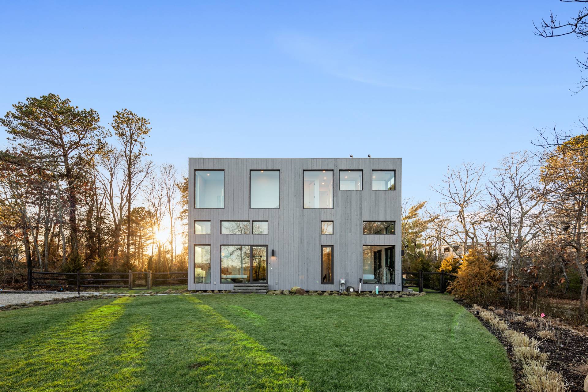 5 Ridge Lane Hampton Bays, NY 11946 - Photo 31 of 38