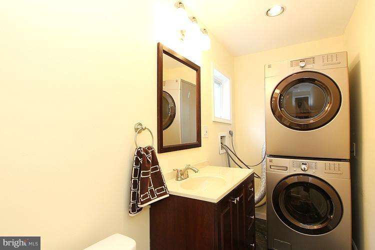 3003 26th Street Northeast Washington, DC 20018 - Photo 11 of 30 Interior (General)