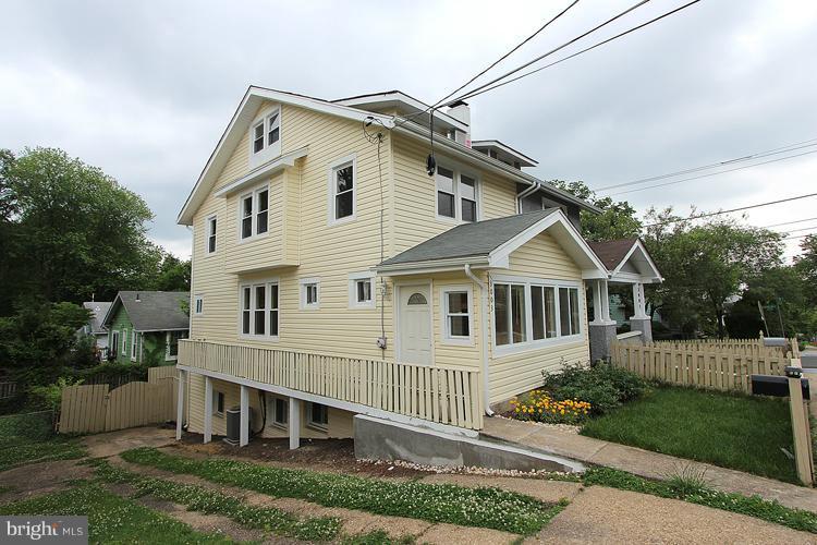 3003 26th Street Northeast Washington, DC 20018 - Photo 16 of 30 Exterior (Front)